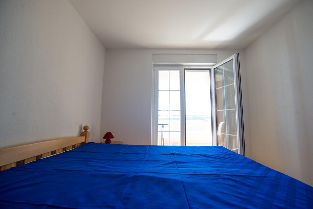 Apartments Karlo บาชกาโวดา ภายนอก รูปภาพ