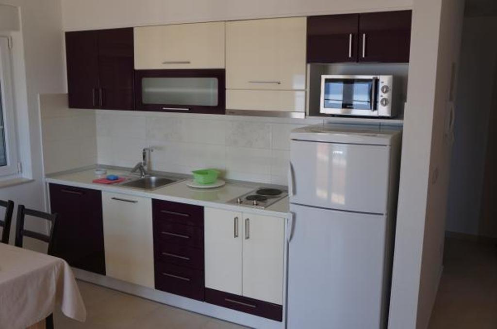 Apartments Karlo บาชกาโวดา ภายนอก รูปภาพ
